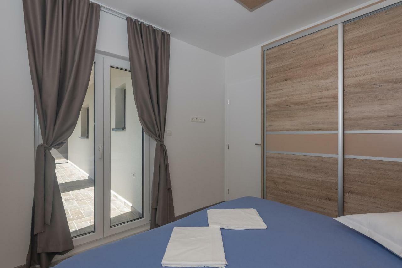 Holiday Home Ivan Makarska Buitenkant foto